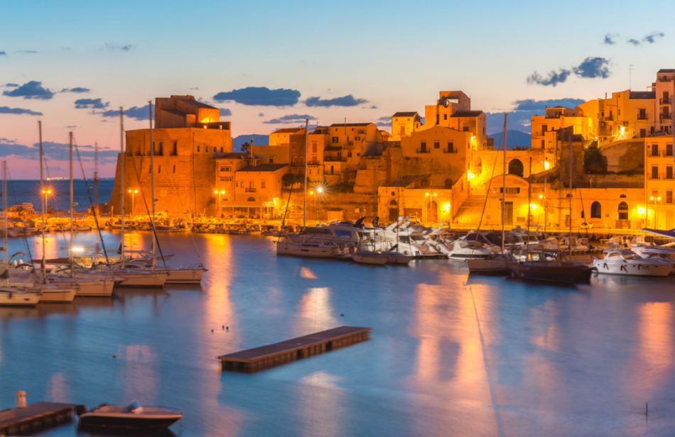 Castellammare del Golfo: un borgo sul mare tra storia, natura e bellezza siciliana